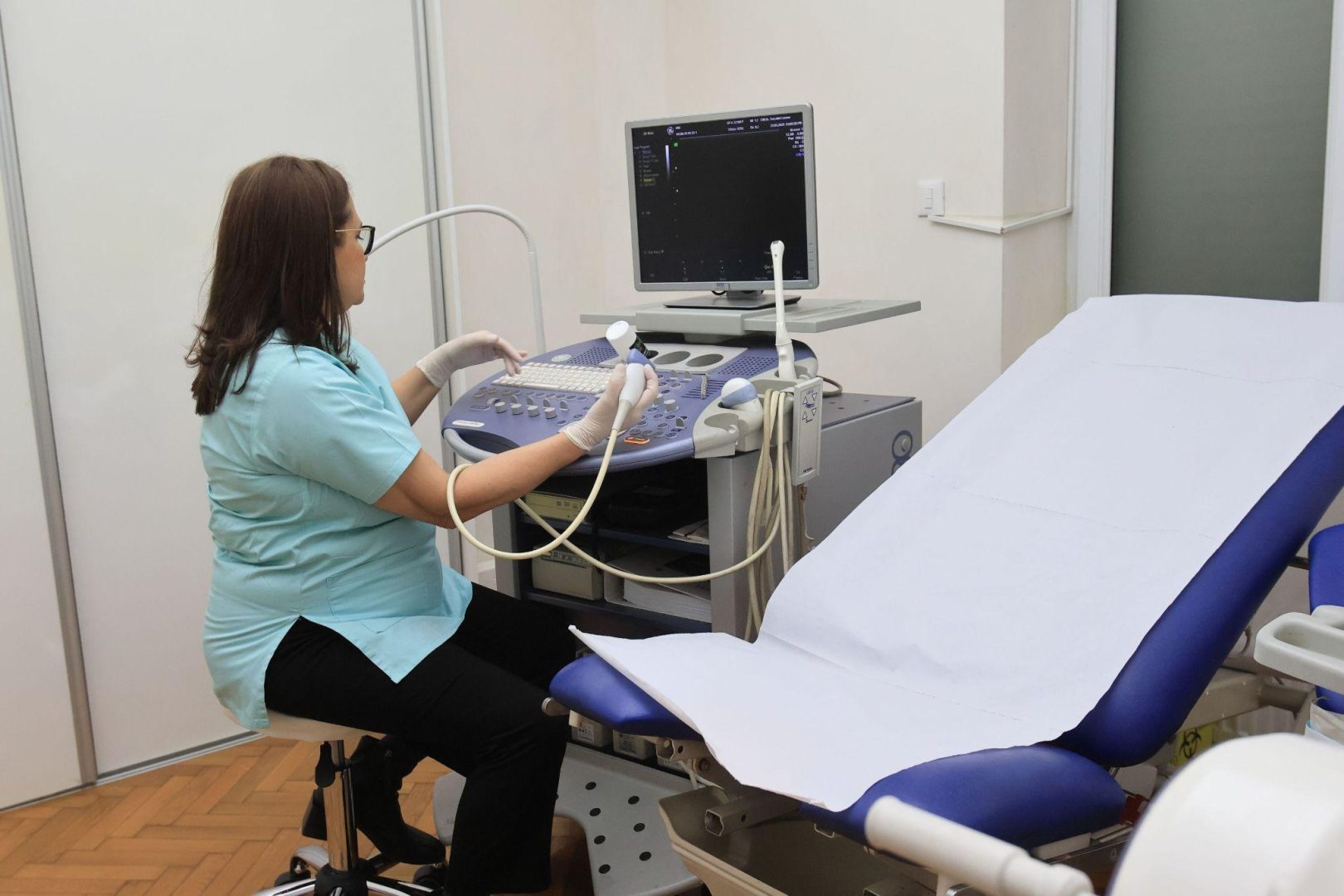 PRP pentru rejuvenare intima: tratament-minune sau marketing? Dr. Lorena Turculet raspunde